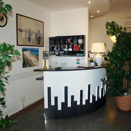 Hotel La Conchiglia La Maddalena  Eksteriør bilde