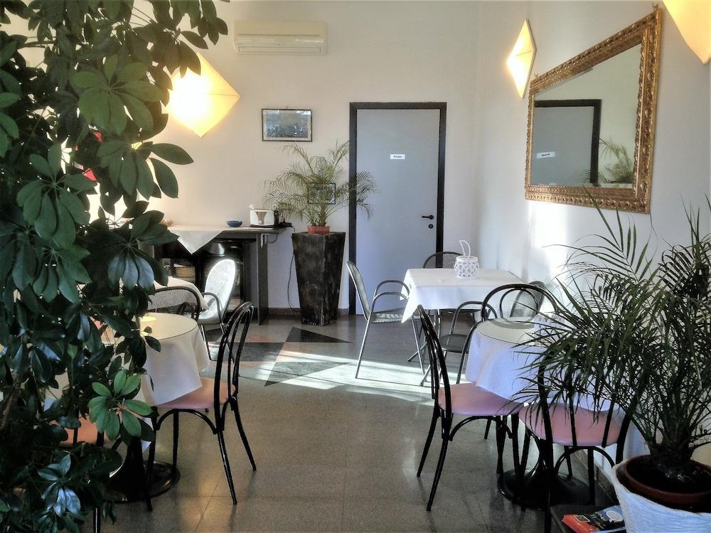 Hotel La Conchiglia La Maddalena  Eksteriør bilde