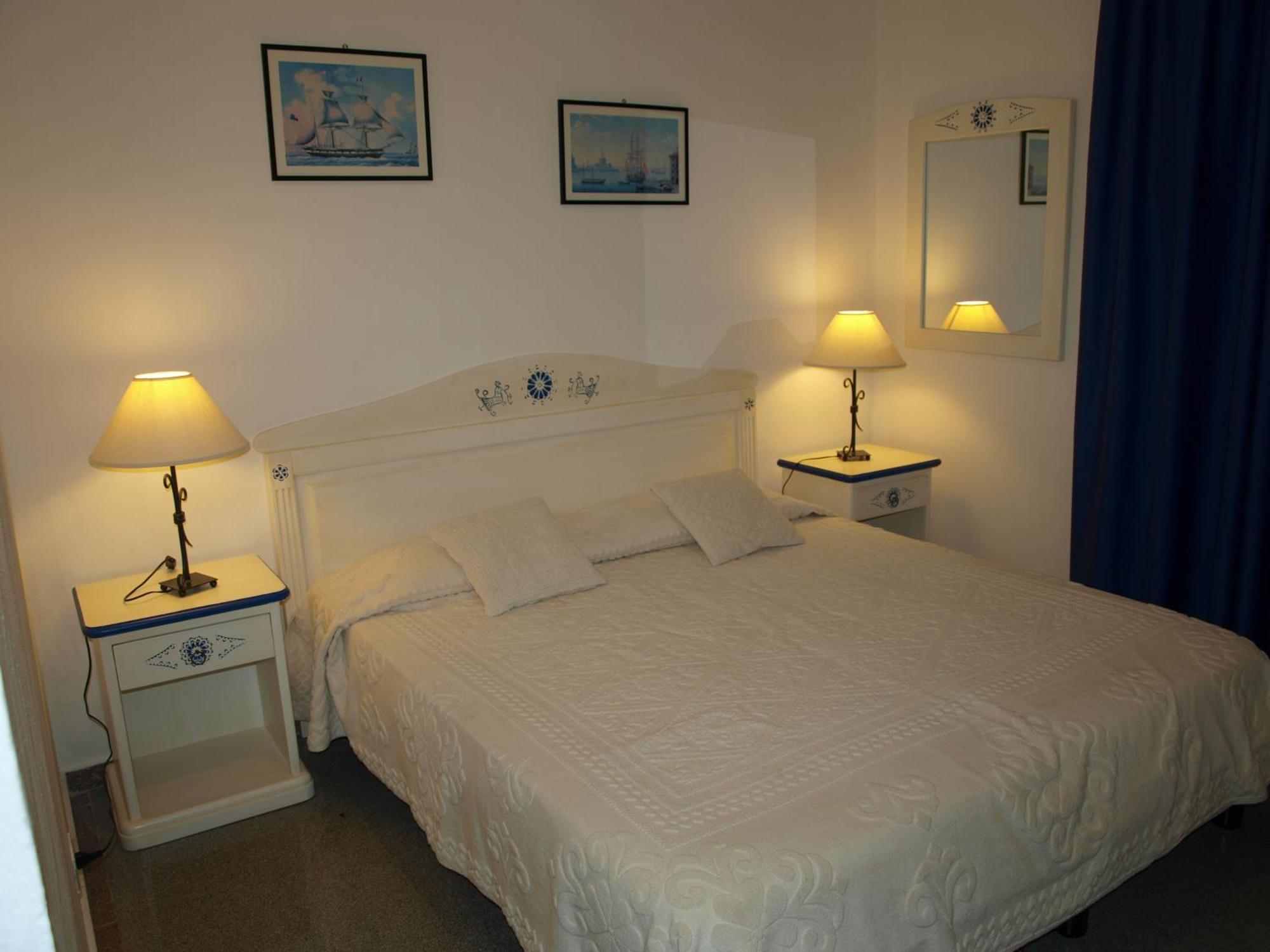 Hotel La Conchiglia La Maddalena  Rom bilde