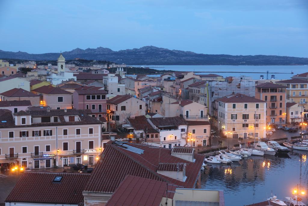 Hotel La Conchiglia La Maddalena  Eksteriør bilde