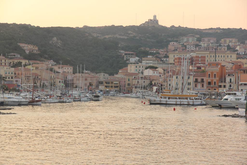 Hotel La Conchiglia La Maddalena  Eksteriør bilde