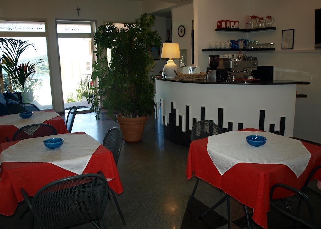 Hotel La Conchiglia La Maddalena  Eksteriør bilde